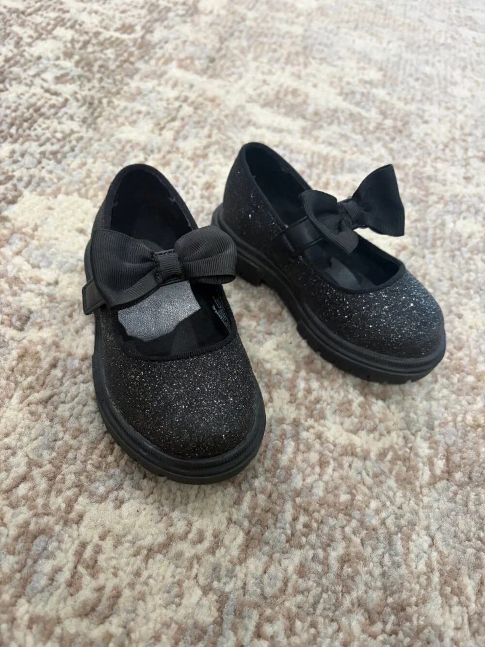 Toddler Kori Lug Sole Mary Jane Flats - Cat & Jack™ Black 6T